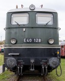 E 40 128