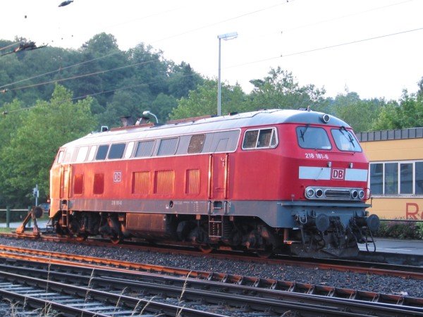 Abbildung der Lokomotive 218 181-6