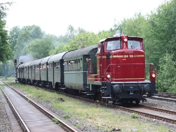 Abbildung der Lokomotive 260 109-4