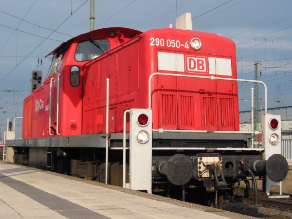 Abbildung der Lokomotive 290 050-4