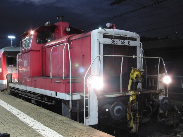 Abbildung der Lokomotive 365 148-6