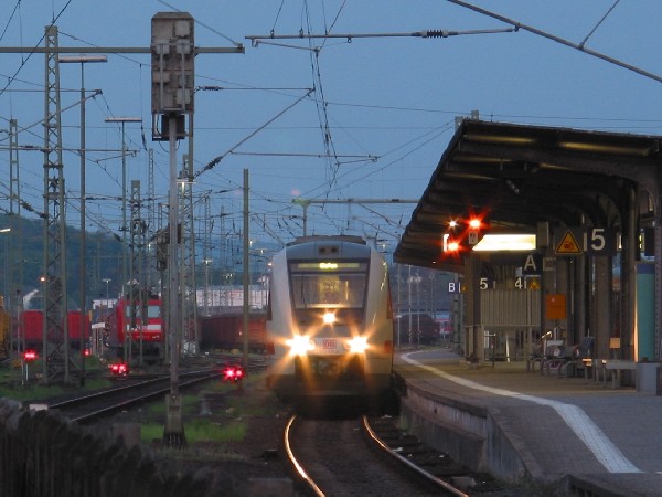 Abbildung des Triebwagens 612 471-3
