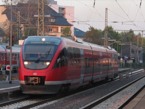 Abbildung des Triebwagen 643 022-7