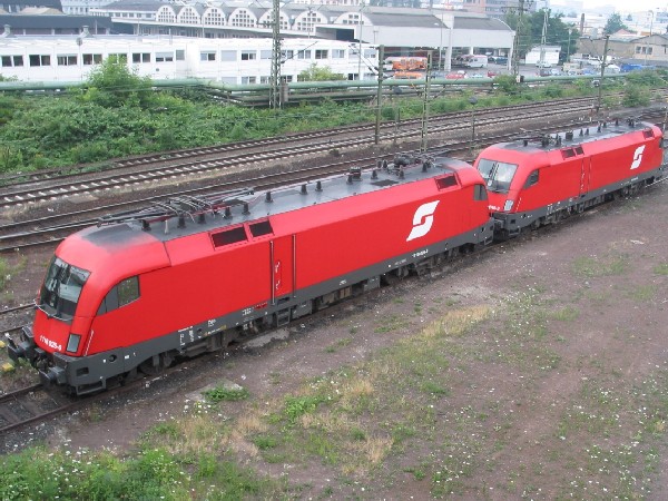 Abbildung der Lokomotiven 1116 025-6 + 046-2