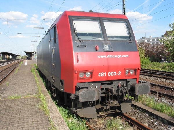 Abbildung der Lokomotive 481 003-2