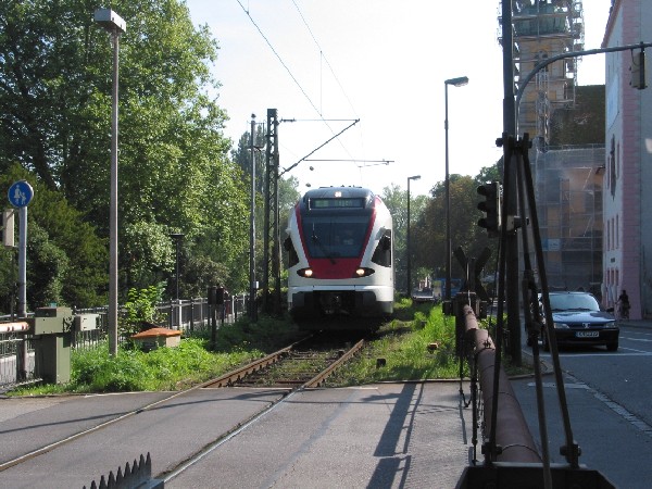 Abbildung eines Triebagens der Baureihe RABe 526 der SBB