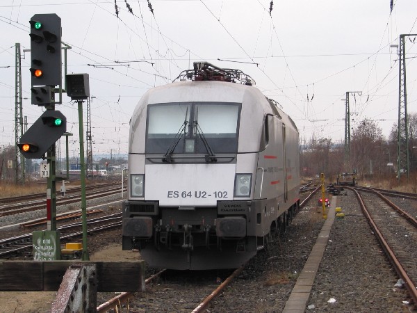 Abbildung der Lokomotive ES 64 U2-102 (182 602-7)