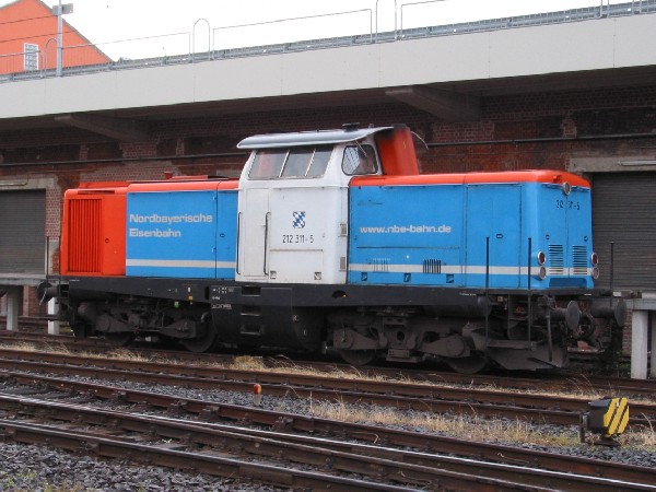 Abbildung der Lokomotive 212 311-5 der NBE