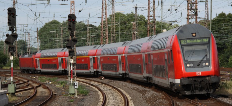 Abbildung Doppelstock-Steuerwagen