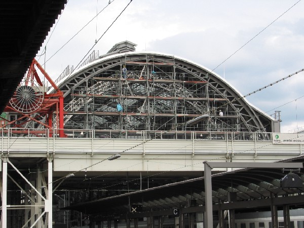 Abbildung des Bahnhofes Frankfurt/Main Hbf