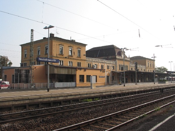 Abbildung des Bahnhofes Neustadt/Weinstrae