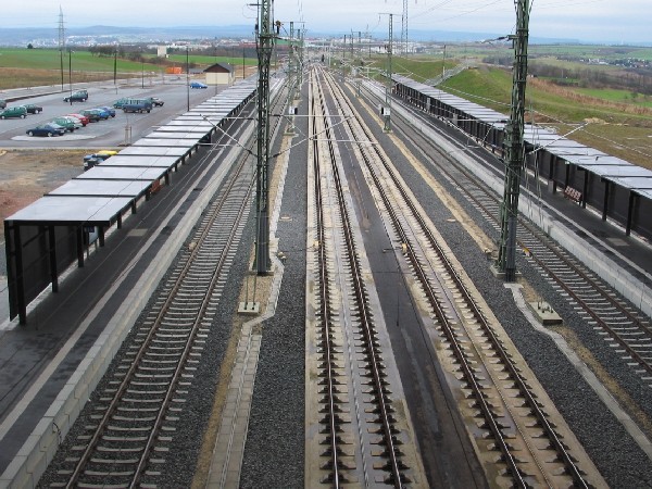 Abbildung des ICE-Bahnhofes Limburg (Süd)