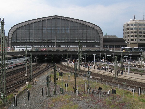 Abbildung Hamburg Hbf - Signalparade I